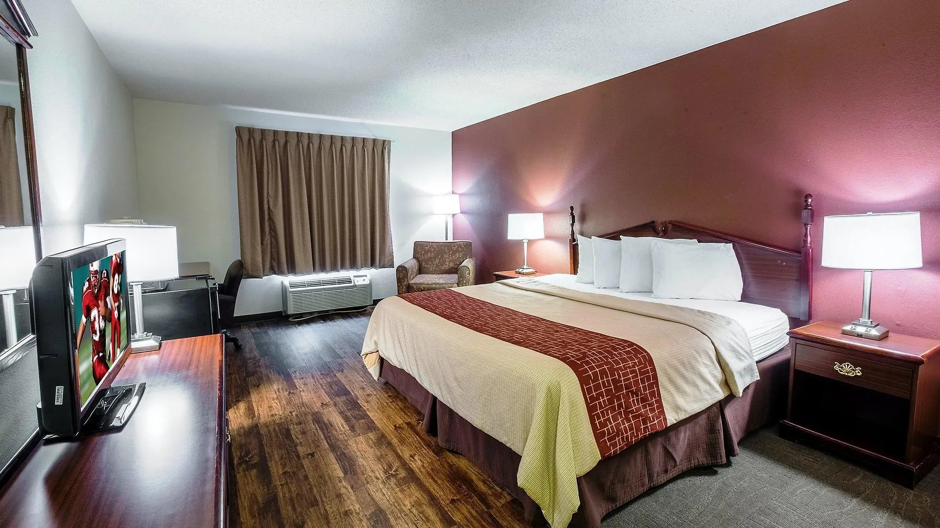 Red Roof Inn Memphis East 2*,